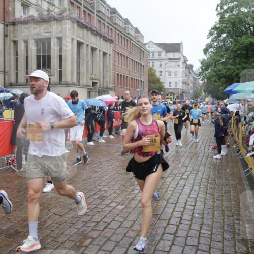 13.09.2026 - Kiel Lauf Yannick Fuchs http://msf.ph/oto/10410295 13.09.2026 10:41:06 Ziel 973, 1781, 2825, 2892, 2898, 3464, 3952, 4286, 4624, 4662, 4691, 4797, 5319, 5388, 5509, 5916, 6340, 6565, 7405, 7615, 8246, 8955, 9349, 9527, 9539, 10680, 10794, 11526, 11632, 11833, 11885, 12131, 12494, 12625, 35, 337, 393, 837, 1037, 1342, 1427, 1603, 1971, 1985, 2052, 2096, 2499, 2561, 2818, 3257, 3339, 3415, 3524, 3535, 3841, 4131, 4431, 4712, 5018, 5043, 5086, 5388, 5473, 5846, 6301, 6397, 6504, 6632, 6635, 6709, 6793, 7499, 7537, 7655, 8955, 849, 1985, 6632 meine-sportfotos.de
