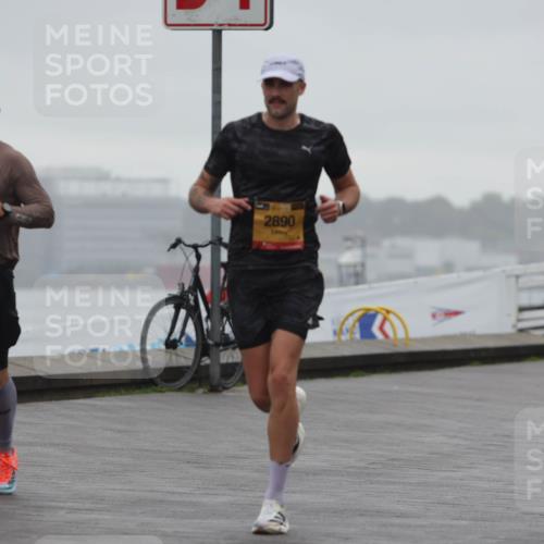13.09.2026 - Kiel Lauf Andreas Tolksdorf http://msf.ph/oto/10410323 13.09.2026 11:43:16 Kiellinie 18209, 2890 meine-sportfotos.de