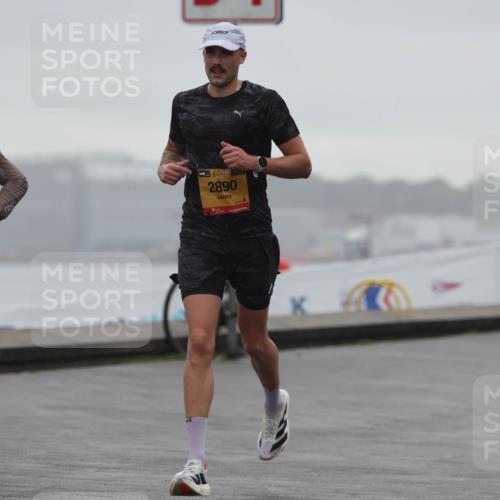 13.09.2026 - Kiel Lauf Andreas Tolksdorf http://msf.ph/oto/10410342 13.09.2026 11:43:16 Kiellinie 10209, 38, 2890 meine-sportfotos.de