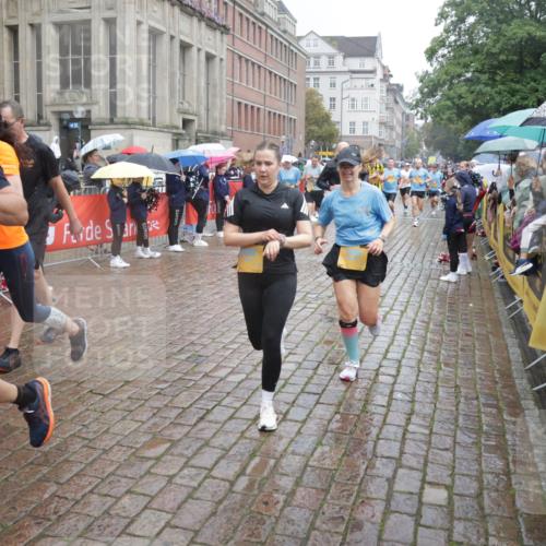 13.09.2026 - Kiel Lauf Yannick Fuchs http://msf.ph/oto/10410344 13.09.2026 10:41:08 Ziel 973, 1781, 2825, 2892, 2898, 3464, 3952, 4286, 4527, 4624, 4662, 4691, 4797, 5319, 5509, 5916, 6340, 6461, 6565, 6654, 7405, 7615, 8246, 9349, 9527, 9539, 10680, 10794, 11526, 11632, 11833, 11885, 12035, 12494, 35, 337, 393, 837, 1037, 1342, 1427, 1603, 1971, 1985, 2052, 2096, 2499, 2561, 2818, 3257, 3339, 3415, 3524, 3535, 3841, 4131, 4431, 4712, 5043, 5086, 5319, 5388, 5509, 6301, 6397, 6504, 6632, 6635, 6709, 6793, 7499, 7537, 7655, 8955, 849, 1985, 3339, 5086, 6632 meine-sportfotos.de