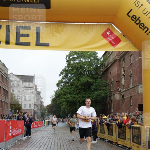 13.09.2026 - Kiel Lauf Yannick Fuchs http://msf.ph/oto/10410359 13.09.2026 09:33:47 Ziel 1246, 6681, 10069, 6682, 7305, 8092, 10404, 12831, 5040, 7588, 10864, 11791, 60 meine-sportfotos.de