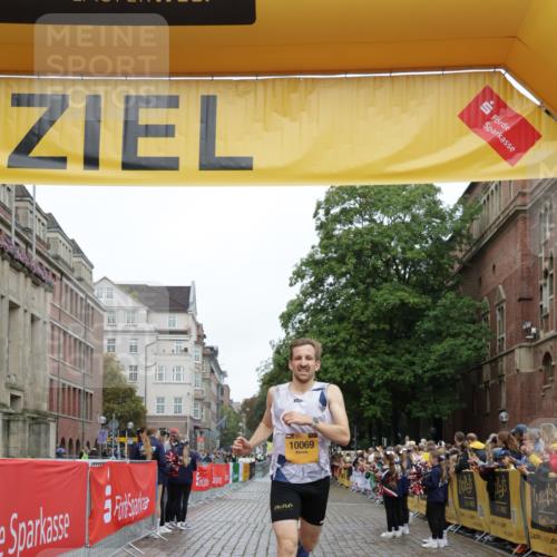 13.09.2026 - Kiel Lauf Yannick Fuchs http://msf.ph/oto/10410393 13.09.2026 09:33:51 Ziel 1246, 6681, 7588, 10069, 10864, 6682, 7305, 8092, 10404, 12831, 5040, 11791, 60, 6682 meine-sportfotos.de