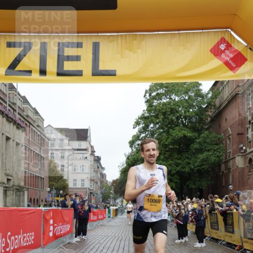 13.09.2026 - Kiel Lauf Yannick Fuchs http://msf.ph/oto/10410398 13.09.2026 09:33:51 Ziel 1246, 6681, 7588, 10069, 10864, 6682, 7305, 8092, 10404, 12831, 5040, 11791, 60, 6682 meine-sportfotos.de