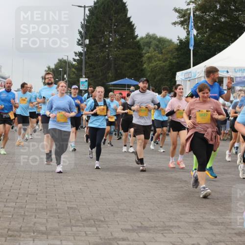 13.09.2026 - Kiel Lauf Andreas Tolksdorf http://msf.ph/oto/10410407 13.09.2026 10:01:31 Kiellinie 84, 8238, 5923, 7066, 5627, 9690 meine-sportfotos.de