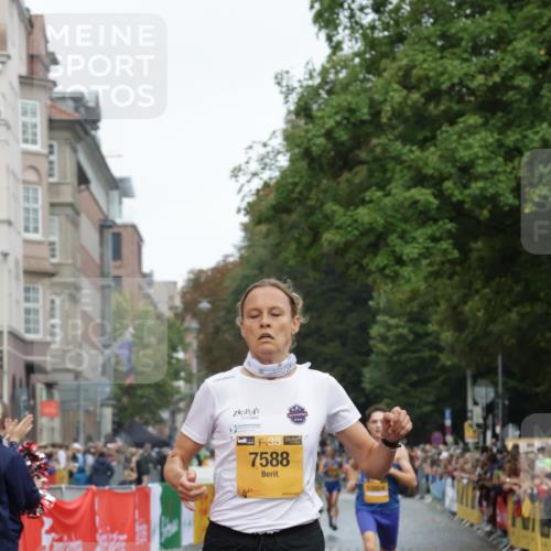 13.09.2026 - Kiel Lauf Yannick Fuchs http://msf.ph/oto/10410420 13.09.2026 09:33:55 Ziel 6681, 7588, 10069, 10864, 1246, 7305, 8092, 10404, 12831, 5040, 11791, 6682 meine-sportfotos.de