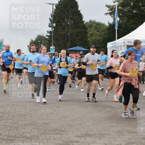 13.09.2026 - Kiel Lauf Andreas Tolksdorf http://msf.ph/oto/10410422 13.09.2026 10:01:31 Kiellinie 3508, 8238, 9684, 1, 5627, 9696 meine-sportfotos.de