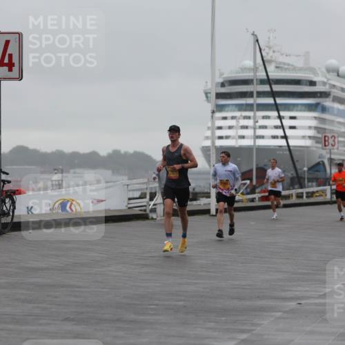 13.09.2026 - Kiel Lauf Andreas Tolksdorf http://msf.ph/oto/10410446 13.09.2026 11:43:23 Kiellinie 4, 3, 4 meine-sportfotos.de