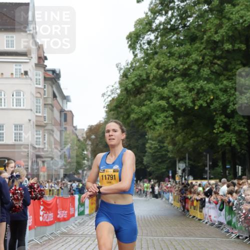 13.09.2026 - Kiel Lauf Yannick Fuchs http://msf.ph/oto/10410456 13.09.2026 09:34:07 Ziel 5040, 11791, 1246, 6681, 7588, 10069, 10404, 10864, 12831, 3679, 5332, 5815, 7743, 8092, 10404 meine-sportfotos.de