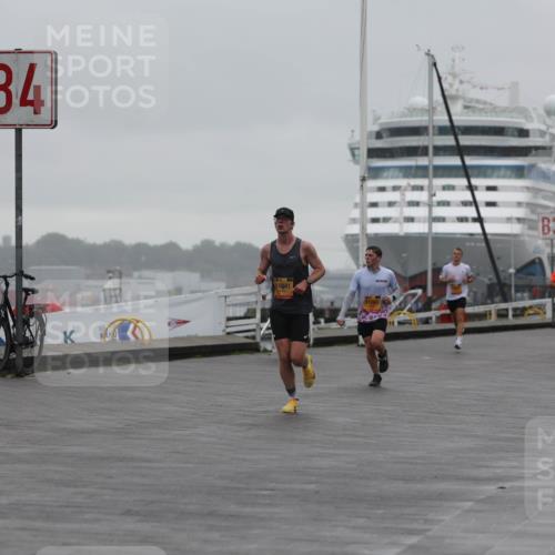 13.09.2026 - Kiel Lauf Andreas Tolksdorf http://msf.ph/oto/10410463 13.09.2026 11:43:24 Kiellinie 4, 11841, 11863, 3, 81 meine-sportfotos.de