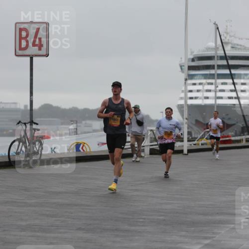 13.09.2026 - Kiel Lauf Andreas Tolksdorf http://msf.ph/oto/10410503 13.09.2026 11:43:25 Kiellinie 4, 11841, 11863, 3 meine-sportfotos.de