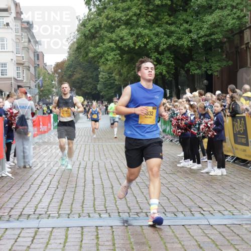 13.09.2026 - Kiel Lauf Yannick Fuchs http://msf.ph/oto/10410504 13.09.2026 09:34:23 Ziel 3679, 5332, 5815, 7743, 5040, 7588, 10069, 10864, 11791, 12278, 1246, 6681, 10069 meine-sportfotos.de