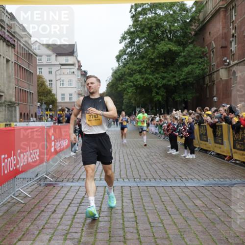 13.09.2026 - Kiel Lauf Yannick Fuchs http://msf.ph/oto/10410528 13.09.2026 09:34:26 Ziel 3679, 5332, 5815, 7743, 5040, 7588, 10864, 11791, 12278, 1246, 6681, 7588, 10069 meine-sportfotos.de