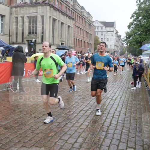 13.09.2026 - Kiel Lauf Yannick Fuchs http://msf.ph/oto/10410574 13.09.2026 10:41:21 Ziel 67, 849, 1494, 1704, 1785, 1933, 2388, 2647, 3363, 3960, 4062, 4436, 4527, 4732, 5335, 5726, 5753, 5839, 5916, 6461, 6654, 6993, 8155, 9398, 9947, 10066, 10307, 10739, 10867, 10883, 11228, 11333, 12034, 12035, 35, 393, 973, 1342, 1427, 1781, 1971, 2499, 2561, 2818, 2825, 2892, 2898, 3257, 3415, 3464, 3535, 3841, 3952, 4131, 4286, 4431, 4624, 4662, 4691, 4712, 4797, 5043, 5319, 5388, 5509, 5916, 6301, 6340, 6504, 6565, 6793, 7405, 7499, 7615, 7655, 8246, 8955, 9349, 827 meine-sportfotos.de