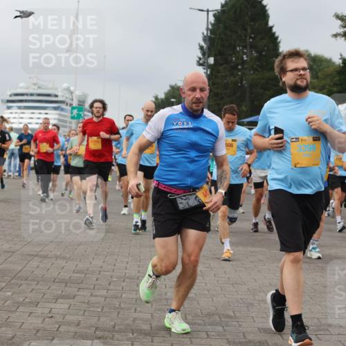 13.09.2026 - Kiel Lauf Andreas Tolksdorf http://msf.ph/oto/10410579 13.09.2026 10:01:34 Kiellinie 11910, 48, 508, 3399, 119, 5923 meine-sportfotos.de