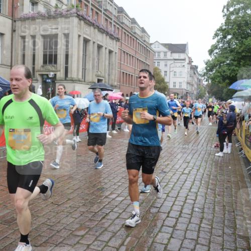 13.09.2026 - Kiel Lauf Yannick Fuchs http://msf.ph/oto/10410581 13.09.2026 10:41:21 Ziel 67, 849, 1494, 1704, 1785, 1933, 2388, 2647, 3363, 3960, 4062, 4436, 4527, 4732, 5335, 5726, 5753, 5839, 5916, 6461, 6654, 6993, 8155, 9398, 9947, 10066, 10307, 10739, 10867, 10883, 11228, 11333, 12034, 12035, 35, 393, 973, 1342, 1427, 1781, 1971, 2499, 2561, 2818, 2825, 2892, 2898, 3257, 3415, 3464, 3535, 3841, 3952, 4131, 4286, 4431, 4624, 4662, 4691, 4712, 4797, 5043, 5319, 5388, 5509, 5916, 6301, 6340, 6504, 6565, 6793, 7405, 7499, 7615, 7655, 8246, 8955, 9349, 827 meine-sportfotos.de