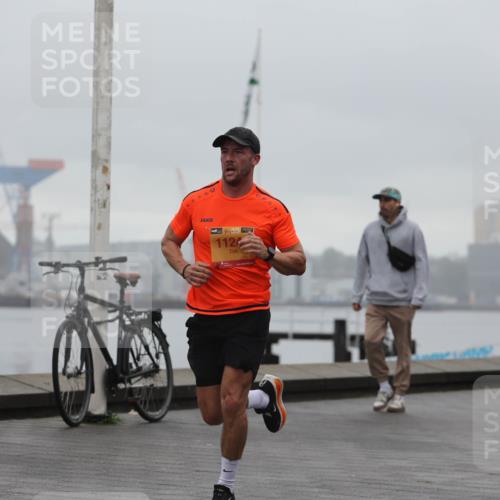 13.09.2026 - Kiel Lauf Andreas Tolksdorf http://msf.ph/oto/10410590 13.09.2026 11:43:35 Kiellinie 38, 1124 meine-sportfotos.de