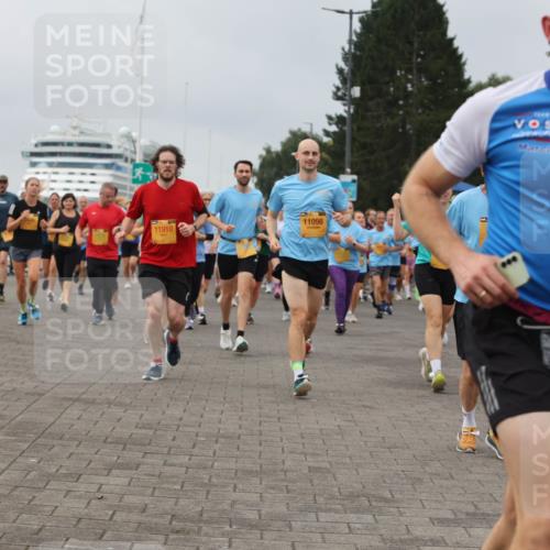 13.09.2026 - Kiel Lauf Andreas Tolksdorf http://msf.ph/oto/10410604 13.09.2026 10:01:35 Kiellinie 11910, 11098 meine-sportfotos.de
