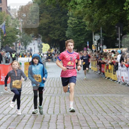 13.09.2026 - Kiel Lauf Yannick Fuchs http://msf.ph/oto/10410616 13.09.2026 09:34:51 Ziel 3168, 10461, 3679, 5332, 5815, 7743, 12278, 3766, 4361, 7414, 9380, 11719, 11904, 12484 meine-sportfotos.de