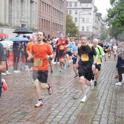 13.09.2026 - Kiel Lauf Yannick Fuchs http://msf.ph/oto/10410661 13.09.2026 10:41:26 Ziel 67, 827, 849, 1183, 1241, 1494, 1704, 1933, 2388, 2531, 2647, 3960, 4062, 4436, 4732, 4976, 5058, 5335, 5726, 5753, 5839, 6993, 8155, 9398, 9455, 9947, 10066, 10307, 10739, 10867, 10883, 11333, 11586, 11813, 12034, 12039, 35, 973, 1342, 1427, 1781, 1785, 1971, 2499, 2561, 2818, 2825, 2892, 2898, 3257, 3363, 3464, 3535, 3952, 4131, 4286, 4527, 4624, 4662, 4691, 4712, 4797, 5043, 5319, 5388, 5509, 5916, 6340, 6461, 6565, 6654, 7405, 7615, 7655, 8155, 8246, 8955, 9349, 9398 meine-sportfotos.de