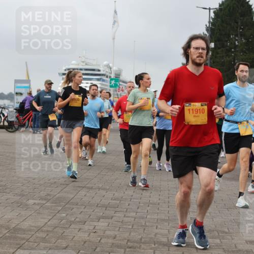 13.09.2026 - Kiel Lauf Andreas Tolksdorf http://msf.ph/oto/10410696 13.09.2026 10:01:37 Kiellinie 2035, 13, 4, 384, 11910, 7542 meine-sportfotos.de