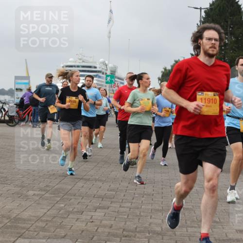 13.09.2026 - Kiel Lauf Andreas Tolksdorf http://msf.ph/oto/10410705 13.09.2026 10:01:37 Kiellinie 2035, 1619, 3086, 39, 11910, 7542, 2033 meine-sportfotos.de