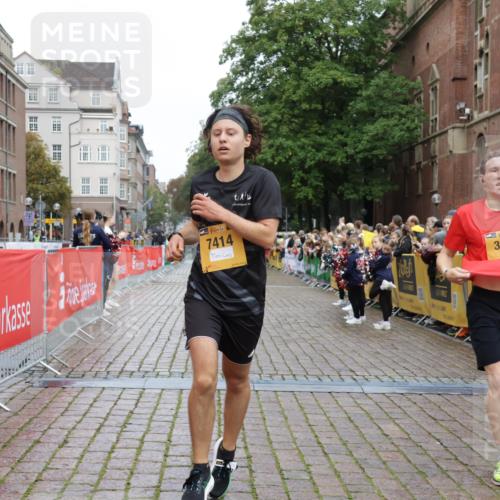 13.09.2026 - Kiel Lauf Yannick Fuchs http://msf.ph/oto/10410706 13.09.2026 09:35:06 Ziel 3766, 4361, 7414, 9380, 11719, 11904, 12484, 3168, 10461, 12278, 2761, 4638, 12832, 3679, 5815, 7743 meine-sportfotos.de