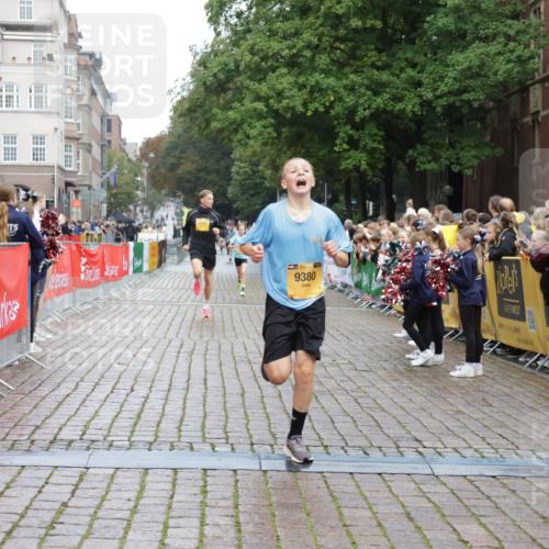 13.09.2026 - Kiel Lauf Yannick Fuchs http://msf.ph/oto/10410719 13.09.2026 09:35:09 Ziel 2761, 3766, 4361, 7414, 9380, 11719, 11904, 12484, 3168, 10461, 12278, 4589, 4638, 12832 meine-sportfotos.de