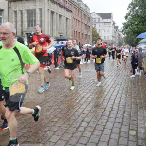 13.09.2026 - Kiel Lauf Yannick Fuchs http://msf.ph/oto/10410727 13.09.2026 10:41:28 Ziel 67, 827, 849, 1183, 1241, 1494, 1933, 2388, 2531, 2647, 3960, 4062, 4436, 4732, 4976, 5058, 5335, 5726, 5753, 5839, 6993, 9455, 9567, 9947, 10307, 10579, 10739, 10867, 10883, 11333, 11586, 11813, 12034, 12039, 35, 973, 1342, 1427, 1704, 1781, 1785, 1971, 2561, 2818, 2825, 2892, 2898, 3363, 3464, 3535, 3952, 4286, 4527, 4624, 4662, 4691, 4712, 4797, 5043, 5319, 5388, 5509, 5916, 6340, 6461, 6565, 6654, 7405, 7615, 8155, 8246, 8955, 9349, 9398, 9947, 10066 meine-sportfotos.de