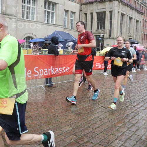 13.09.2026 - Kiel Lauf Yannick Fuchs http://msf.ph/oto/10410738 13.09.2026 10:41:29 Ziel 67, 827, 849, 1183, 1241, 1494, 1933, 2388, 2531, 2647, 3960, 4062, 4436, 4732, 4976, 5058, 5335, 5726, 5753, 5839, 6993, 9455, 9567, 10307, 10579, 10739, 10867, 11333, 11586, 11813, 12034, 12039, 35, 973, 1342, 1704, 1781, 1785, 2561, 2818, 2825, 2892, 2898, 3363, 3464, 3535, 3952, 4286, 4436, 4527, 4624, 4662, 4691, 4797, 5043, 5319, 5388, 5509, 5753, 5916, 6340, 6461, 6565, 6654, 7405, 7615, 8155, 8246, 8955, 9349, 9398, 9947, 10066 meine-sportfotos.de