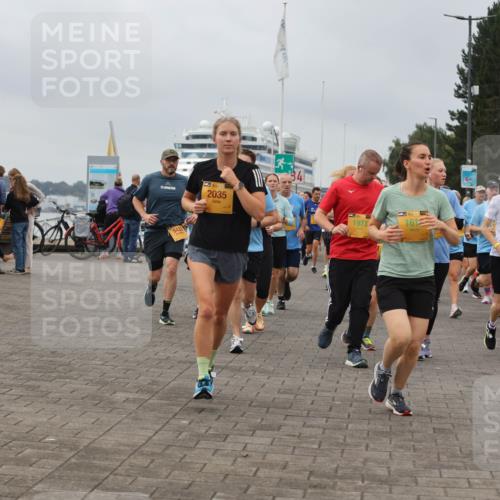 13.09.2026 - Kiel Lauf Andreas Tolksdorf http://msf.ph/oto/10410739 13.09.2026 10:01:38 Kiellinie 9433, 3, 2035, 1973, 161, 10871 meine-sportfotos.de