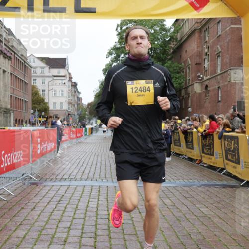 13.09.2026 - Kiel Lauf Yannick Fuchs http://msf.ph/oto/10410768 13.09.2026 09:35:13 Ziel 2761, 3766, 7414, 9380, 11904, 12484, 12832, 3168, 4361, 10461, 11719, 12278, 4589, 4638, 12278 meine-sportfotos.de