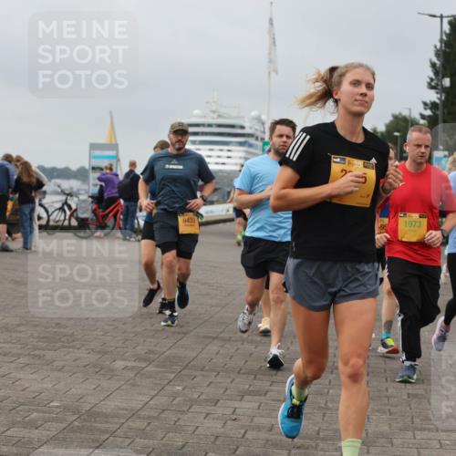 13.09.2026 - Kiel Lauf Andreas Tolksdorf http://msf.ph/oto/10410790 13.09.2026 10:01:40 Kiellinie 38, 25, 9433, 95, 1973 meine-sportfotos.de
