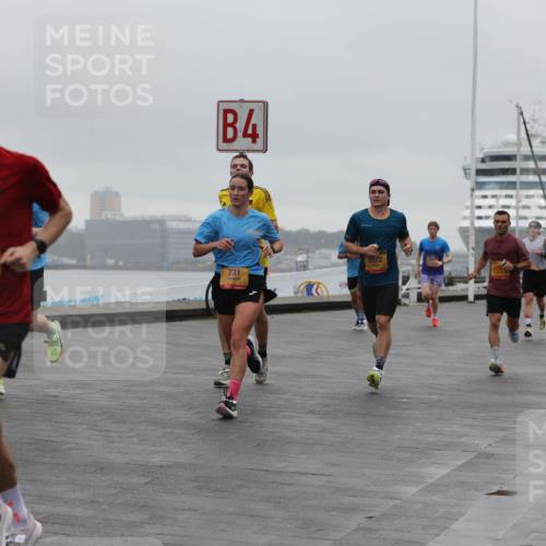 13.09.2026 - Kiel Lauf Andreas Tolksdorf http://msf.ph/oto/10410799 13.09.2026 11:43:42 Kiellinie 7946, 4, 2572, 731 meine-sportfotos.de