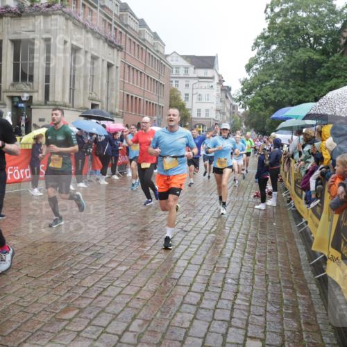 13.09.2026 - Kiel Lauf Yannick Fuchs http://msf.ph/oto/10410827 13.09.2026 10:41:33 Ziel 67, 214, 604, 827, 849, 1183, 1241, 1494, 1772, 1933, 2531, 2532, 2647, 3329, 3330, 3960, 4062, 4976, 5058, 5335, 5726, 6993, 9369, 9455, 9567, 10575, 10579, 10867, 11461, 11586, 11610, 11813, 12034, 12039, 12419, 973, 1494, 1704, 1781, 1785, 2388, 2647, 2825, 2892, 2898, 3363, 3464, 3952, 4286, 4436, 4527, 4624, 4662, 4691, 4732, 4797, 5319, 5509, 5753, 5839, 5916, 6340, 6461, 6565, 6654, 7405, 7615, 8155, 8246, 9349, 9398, 9947, 10066, 10307 meine-sportfotos.de