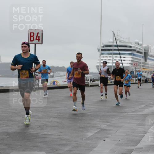 13.09.2026 - Kiel Lauf Andreas Tolksdorf http://msf.ph/oto/10410837 13.09.2026 11:43:43 Kiellinie 3600, 4, 2572, 12604, 3 meine-sportfotos.de