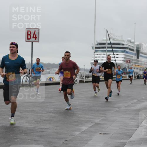 13.09.2026 - Kiel Lauf Andreas Tolksdorf http://msf.ph/oto/10410844 13.09.2026 11:43:43 Kiellinie 2572, 4, 12604, 3 meine-sportfotos.de