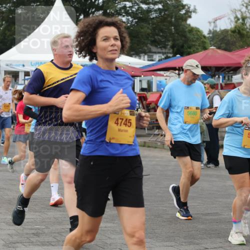 13.09.2026 - Kiel Lauf Andreas Tolksdorf http://msf.ph/oto/10410849 13.09.2026 10:01:45 Kiellinie 3933, 8345, 38, 39, 4745, 5680, 39, 5821, 9291 meine-sportfotos.de
