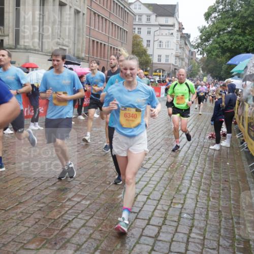 13.09.2026 - Kiel Lauf Yannick Fuchs http://msf.ph/oto/10410875 13.09.2026 10:41:36 Ziel 214, 604, 811, 827, 849, 1183, 1241, 1445, 1772, 2387, 2531, 2532, 3249, 3329, 3330, 4959, 4976, 5058, 5108, 5335, 6993, 9369, 9395, 9455, 9567, 10273, 10575, 10579, 11461, 11484, 11586, 11610, 11813, 12039, 12419, 67, 849, 973, 1494, 1704, 1781, 1785, 1933, 2388, 2647, 2825, 2892, 3363, 3952, 3960, 4062, 4286, 4436, 4527, 4624, 4662, 4691, 4732, 4797, 5335, 5726, 5753, 5839, 5916, 6340, 6461, 6565, 6654, 6993, 7405, 7615, 8155, 9349, 9398, 9947, 10066, 10307 meine-sportfotos.de