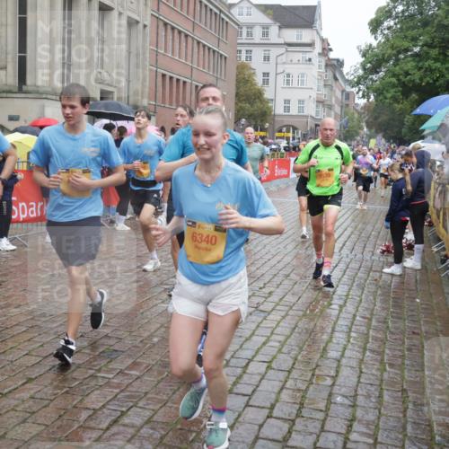 13.09.2026 - Kiel Lauf Yannick Fuchs http://msf.ph/oto/10410878 13.09.2026 10:41:36 Ziel 214, 604, 811, 827, 849, 1183, 1241, 1445, 1772, 2387, 2531, 2532, 3249, 3329, 3330, 4959, 4976, 5058, 5108, 5335, 6993, 9369, 9395, 9455, 9567, 10273, 10575, 10579, 11461, 11484, 11586, 11610, 11813, 12039, 12419, 67, 849, 973, 1494, 1704, 1781, 1785, 1933, 2388, 2647, 2825, 2892, 3363, 3952, 3960, 4062, 4286, 4436, 4527, 4624, 4662, 4691, 4732, 4797, 5335, 5726, 5753, 5839, 5916, 6340, 6461, 6565, 6654, 6993, 7405, 7615, 8155, 9349, 9398, 9947, 10066, 10307 meine-sportfotos.de