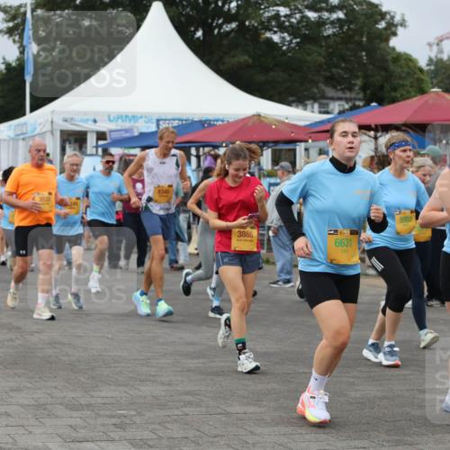 13.09.2026 - Kiel Lauf Andreas Tolksdorf http://msf.ph/oto/10410879 13.09.2026 10:01:46 Kiellinie 1, 39, 8622, 8345, 3933, 3886, 38, 6631 meine-sportfotos.de