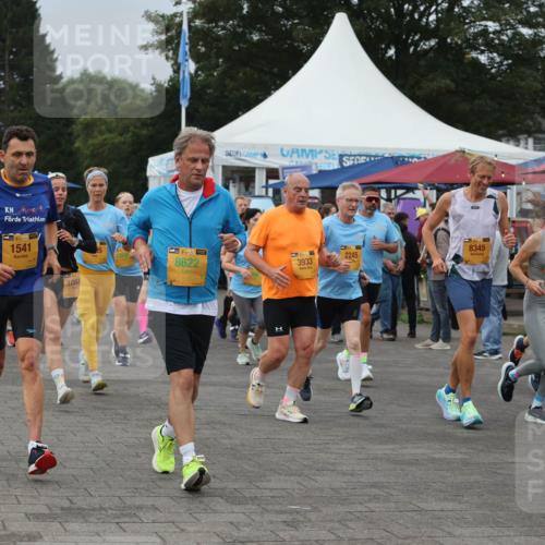 13.09.2026 - Kiel Lauf Andreas Tolksdorf http://msf.ph/oto/10410892 13.09.2026 10:01:47 Kiellinie 1541, 1068, 38, 8622, 3933, 8345, 2245, 8342, 139, 3886 meine-sportfotos.de