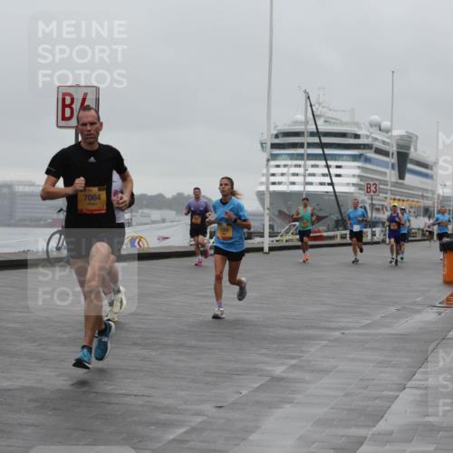 13.09.2026 - Kiel Lauf Andreas Tolksdorf http://msf.ph/oto/10410897 13.09.2026 11:43:46 Kiellinie 7084, 1266, 3 meine-sportfotos.de