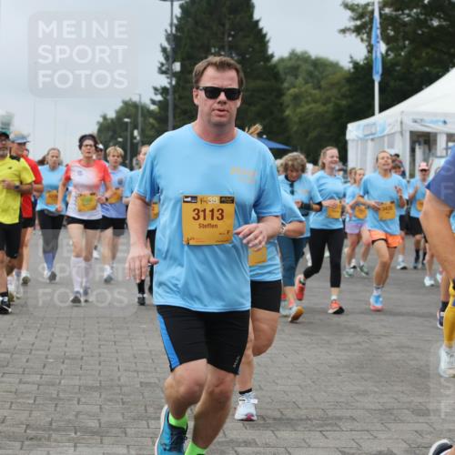 13.09.2026 - Kiel Lauf Andreas Tolksdorf http://msf.ph/oto/10410948 13.09.2026 10:01:49 Kiellinie 3113, 38, 1541 meine-sportfotos.de