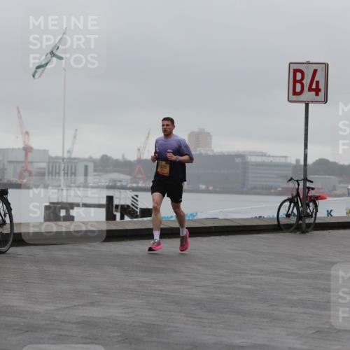 13.09.2026 - Kiel Lauf Andreas Tolksdorf http://msf.ph/oto/10410967 13.09.2026 11:43:51 Kiellinie 1325, 4, 1510 meine-sportfotos.de