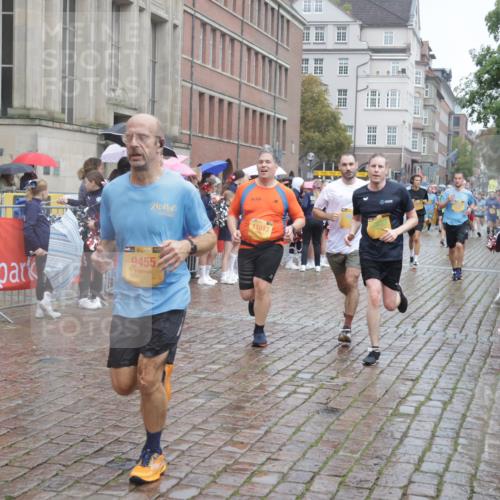 13.09.2026 - Kiel Lauf Yannick Fuchs http://msf.ph/oto/10411036 13.09.2026 10:42:01 Ziel 150, 580, 1206, 1416, 1755, 2013, 2375, 2535, 2547, 2667, 2819, 3188, 3212, 3372, 3985, 4399, 4559, 4604, 5265, 5322, 5669, 5749, 6175, 6236, 6656, 6917, 7051, 7923, 8547, 8549, 8937, 8981, 9147, 9391, 9595, 9912, 9920, 10452, 10589, 10725, 10790, 10877, 11021, 11659, 11916, 12639, 214, 604, 698, 811, 827, 849, 1183, 1206, 1241, 1330, 1445, 1507, 1772, 2387, 2531, 2532, 2547, 2927, 3249, 3329, 3330, 3351, 4895, 4959, 4976, 5058, 5108, 5158, 5335, 6165, 6564, 6960, 6993, 239 meine-sportfotos.de