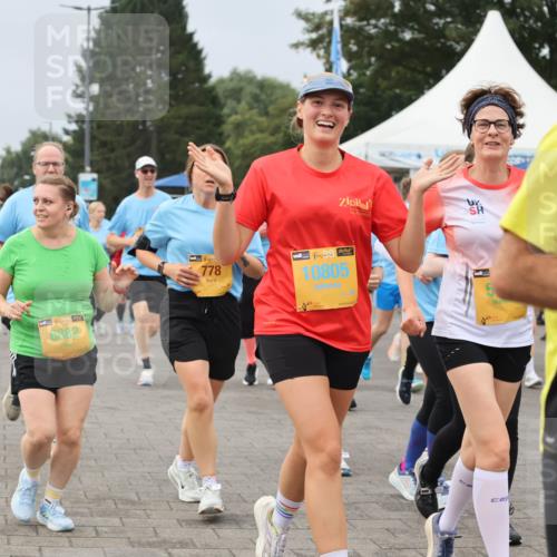 13.09.2026 - Kiel Lauf Andreas Tolksdorf http://msf.ph/oto/10411047 13.09.2026 10:01:52 Kiellinie 38, 6882, 1, 778, 48, 10805 meine-sportfotos.de
