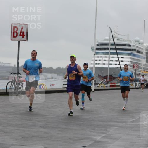 13.09.2026 - Kiel Lauf Andreas Tolksdorf http://msf.ph/oto/10411083 13.09.2026 11:43:54 Kiellinie 1510, 4, 6992, 4280, 11817, 3, 2 meine-sportfotos.de