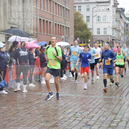 13.09.2026 - Kiel Lauf Yannick Fuchs http://msf.ph/oto/10411119 13.09.2026 10:42:08 Ziel 150, 294, 580, 1755, 2665, 2819, 2972, 3212, 3372, 3985, 4399, 4475, 4513, 4604, 5155, 5669, 5749, 6175, 6236, 6587, 6677, 7051, 7475, 7923, 8034, 9147, 9391, 9420, 9595, 9920, 10452, 10725, 10877, 11021, 12639, 214, 580, 604, 698, 811, 1206, 1330, 1416, 1445, 1507, 1772, 2013, 2375, 2387, 2532, 2535, 2547, 2667, 2927, 3188, 3249, 3329, 3330, 3351, 4559, 4895, 4959, 5108, 5158, 5265, 5322, 6165, 6564, 6656, 6917, 6960, 239, 1638, 2224, 2314 meine-sportfotos.de