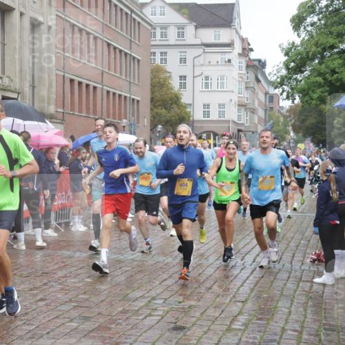 13.09.2026 - Kiel Lauf Yannick Fuchs http://msf.ph/oto/10411131 13.09.2026 10:42:09 Ziel 150, 294, 1755, 2665, 2819, 2972, 3212, 3372, 3985, 4399, 4475, 4513, 4604, 5155, 5669, 5749, 6175, 6236, 6587, 6677, 6678, 7051, 7475, 8034, 9147, 9391, 9420, 9595, 9920, 10452, 10725, 10877, 11175, 12639, 214, 580, 604, 698, 811, 1206, 1330, 1416, 1445, 1507, 1772, 2013, 2375, 2387, 2532, 2535, 2547, 2667, 2927, 3188, 3249, 3329, 3330, 3351, 4559, 4895, 4959, 5108, 5158, 5265, 5322, 6165, 6564, 6656, 6917, 6960, 239, 1638, 2224, 2314 meine-sportfotos.de