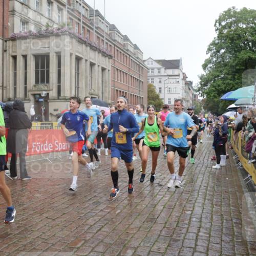 13.09.2026 - Kiel Lauf Yannick Fuchs http://msf.ph/oto/10411150 13.09.2026 10:42:10 Ziel 150, 294, 1755, 2665, 2819, 2972, 3212, 3254, 3372, 3985, 4399, 4475, 4513, 4604, 4919, 5155, 5669, 5749, 6175, 6236, 6587, 6677, 6678, 7051, 7475, 8034, 9147, 9391, 9420, 9595, 9712, 9920, 10452, 10725, 10877, 11175, 12639, 214, 580, 604, 698, 811, 1206, 1330, 1416, 1445, 1507, 1772, 2013, 2375, 2387, 2532, 2535, 2547, 2667, 2927, 3188, 3249, 3329, 3330, 3351, 3372, 4559, 4895, 4959, 5108, 5158, 5265, 5322, 6165, 6564, 6656, 6917, 6960, 239, 757, 1638, 2224, 2314 meine-sportfotos.de